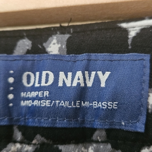Old Navy Harper Mid Rise Animal Print Pants Women's Size 4 Regular - Picture 3 of 4